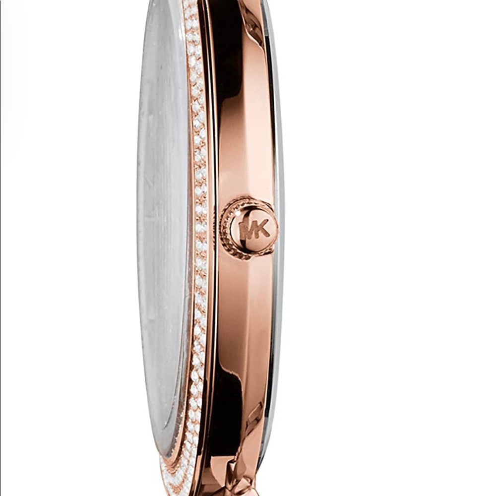 Michael Kors watch - Picture 2 of 3
